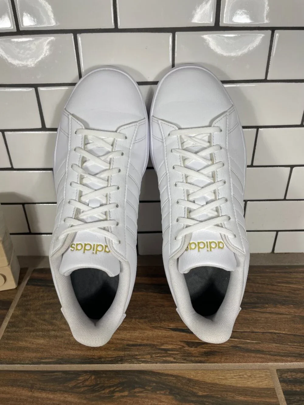 adidas Grand Court 2.0 Shoes Womens Size 9 White Faux Leather Casual Sneaker